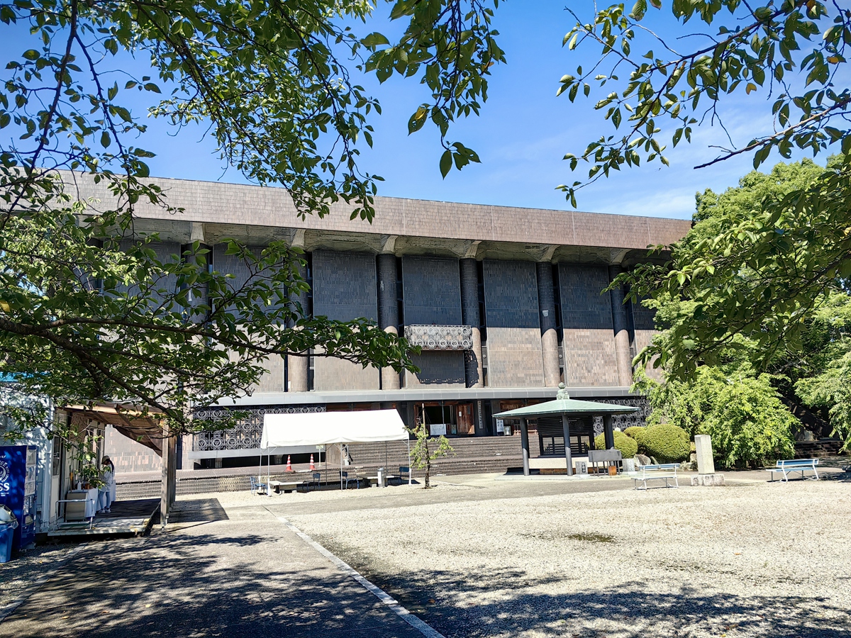 第六十一番  栴檀山 香園寺